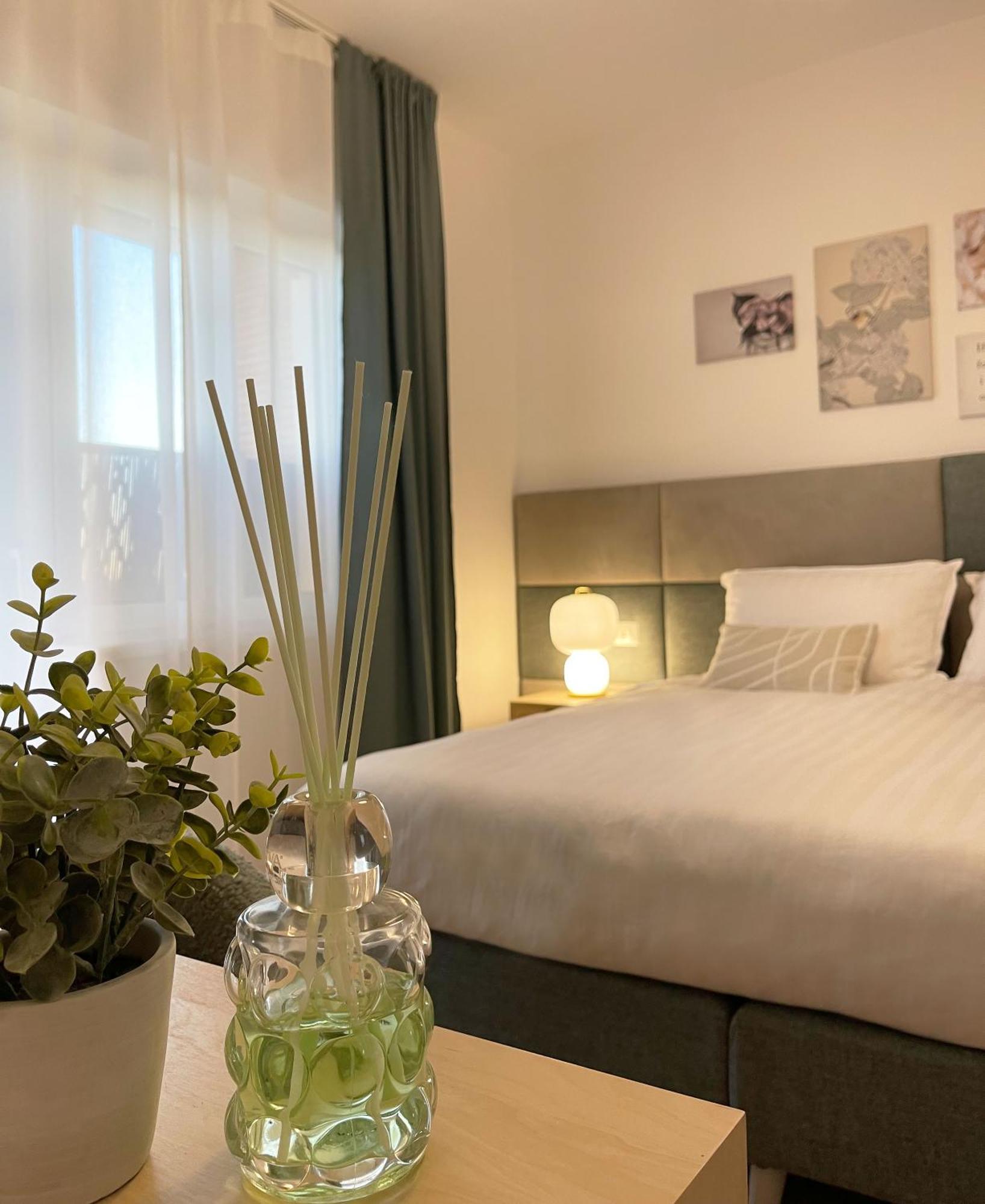 B&B Domus Teano Luxury Rooms Rome Exterior photo